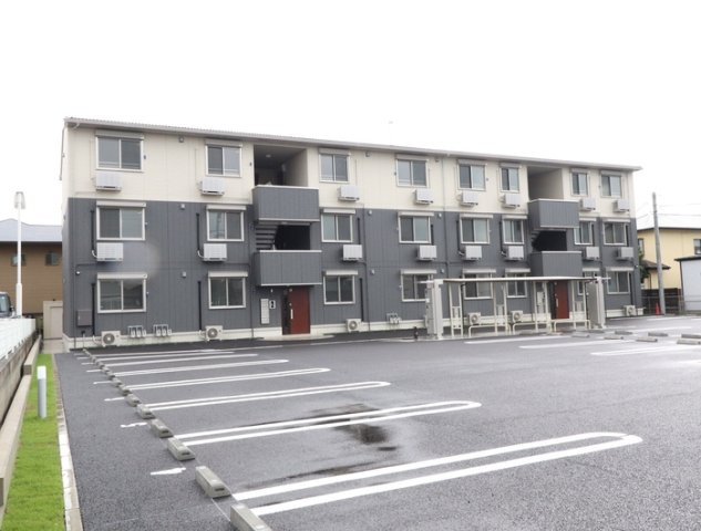 熊本市東区長嶺西２丁目のアパート