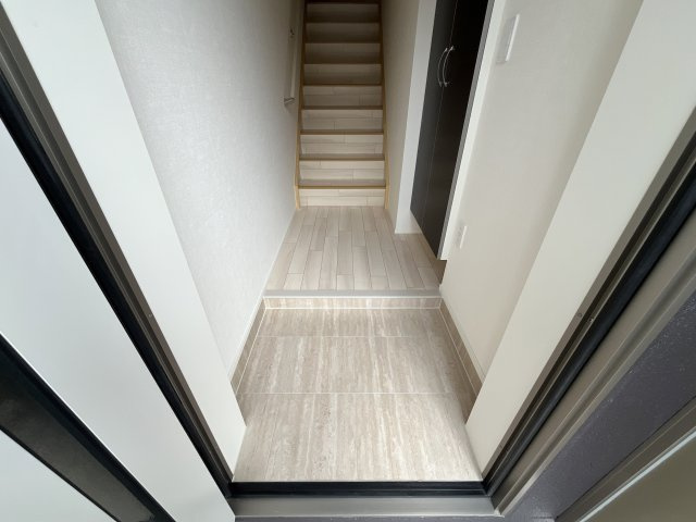 アクロポリスⅦの玄関