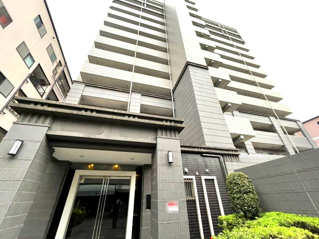 レジデンス京橋スクエア(旧ルクレ京橋)の外観