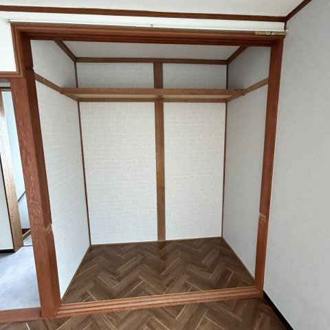 室蘭市幌萌町３４－４０戸建の収納