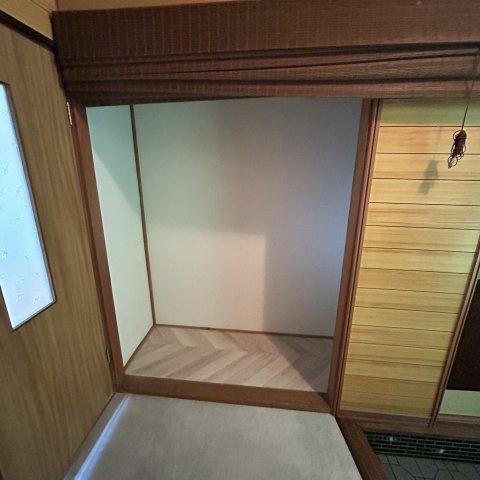 室蘭市幌萌町３４－４０戸建の収納