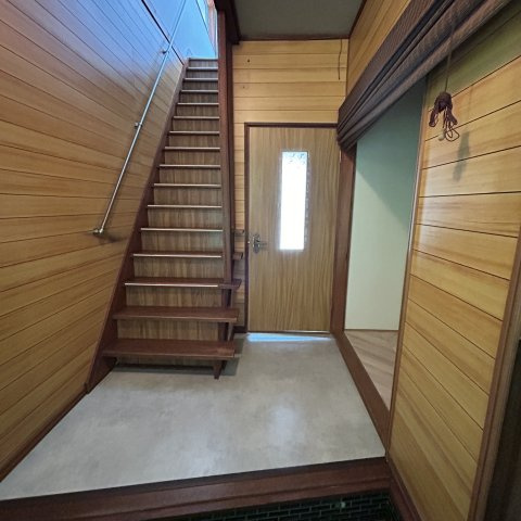 室蘭市幌萌町３４－４０戸建の玄関