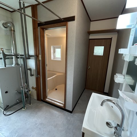 室蘭市幌萌町３４－４０戸建の洗面所