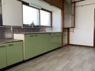 網走市台町2丁目戸建のキッチン