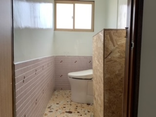 網走市台町2丁目戸建のトイレ