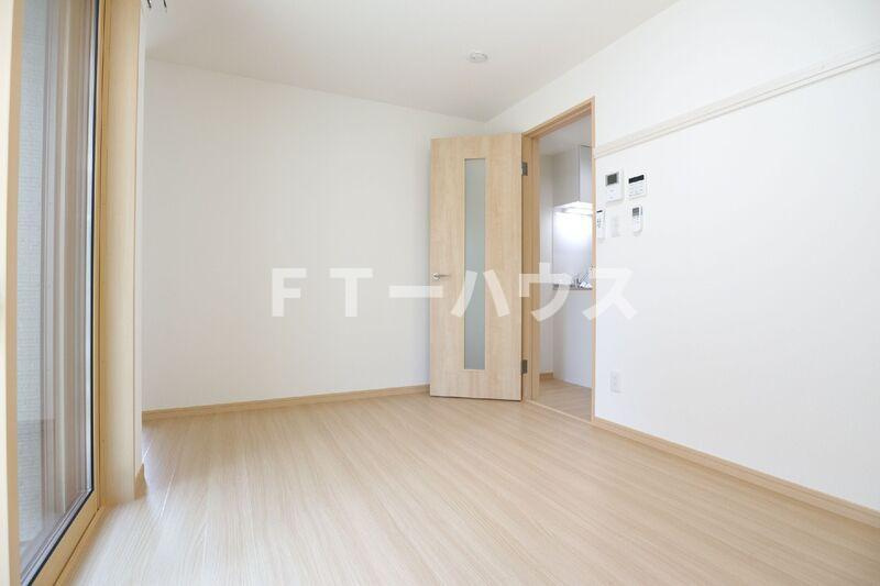 グレーシア幕張の洋室