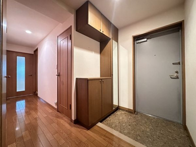 【玄関】 | スコーレ東生駒