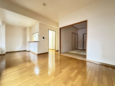 【居間・リビング】 | スコーレ東生駒