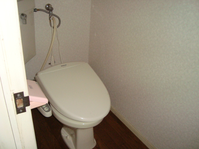 加賀野コーポⅠのトイレ|シャワー付トイレ