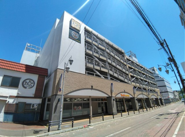 パステルパーク　路面店　240㎡（72坪）の外観