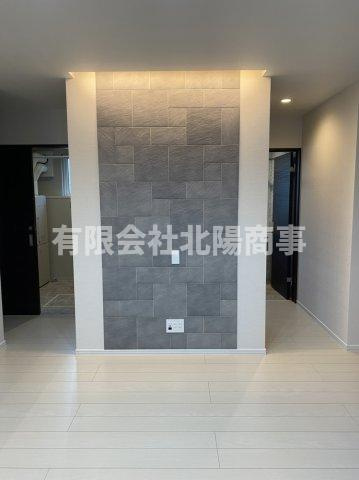 釧路町東陽西1丁目5　中古住宅の居間・リビング