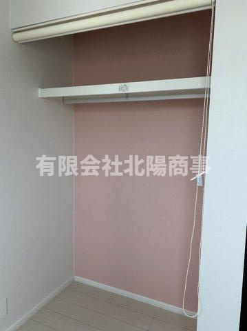 釧路町東陽西1丁目5　中古住宅の洋室