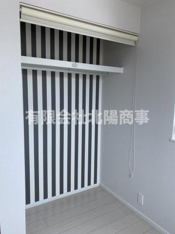 釧路町東陽西1丁目5　中古住宅の洋室