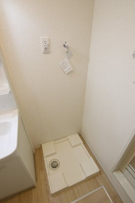 【設備】 | 野尻町戸建A棟 | 室内洗濯機置き場