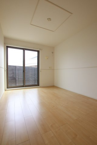 【寝室】 | 野尻町戸建A棟