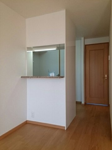 フィオーレのキッチン|コンパクトなキッチンで掃除もラクラク