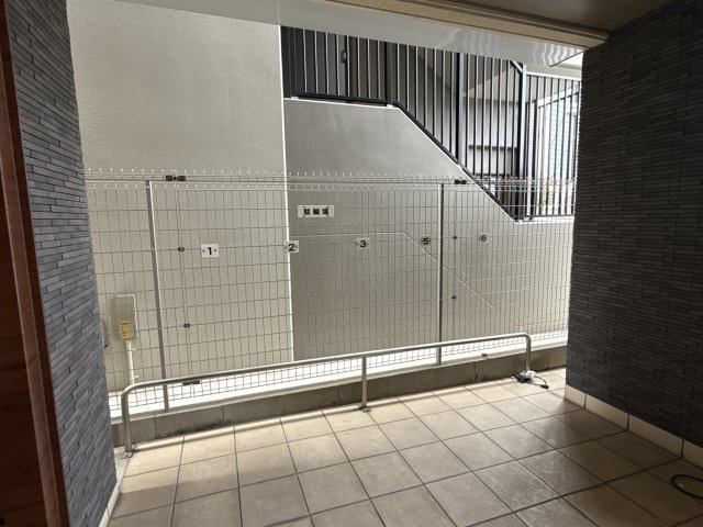 インタービレッジ東延末Ⅱの駐車場