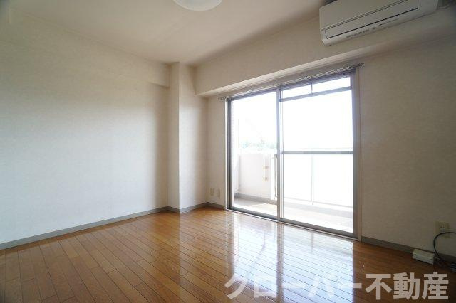 コーポラス秋山Ⅱの居間・リビング