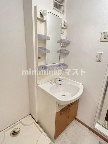 COZY岸里の洗面所