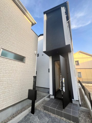 【外観】 | 名古屋市緑区曽根2丁目2−25【仲介手数料無料】新築一戸建て  | 仲介手数料キャンペーン実施中です♪詳細は弊社ホームページもしくはスタッフまでお気軽にお問合せ下さいませ♪ お役に立てる自信があります♪