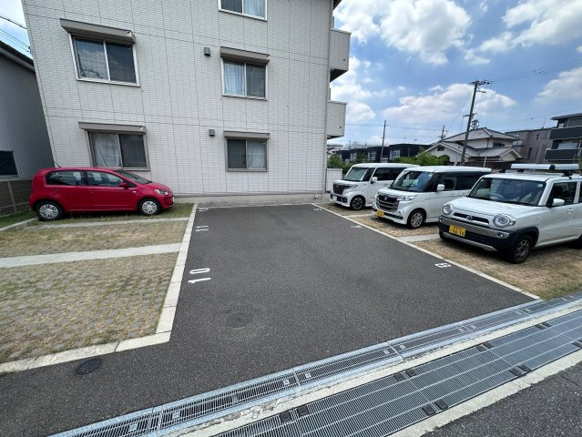 【駐車場】 | シャルマン