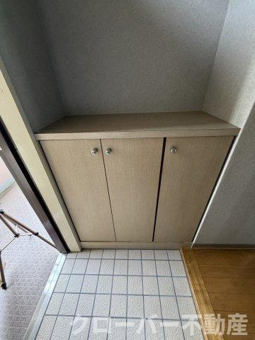 カーサ弐番丁の玄関