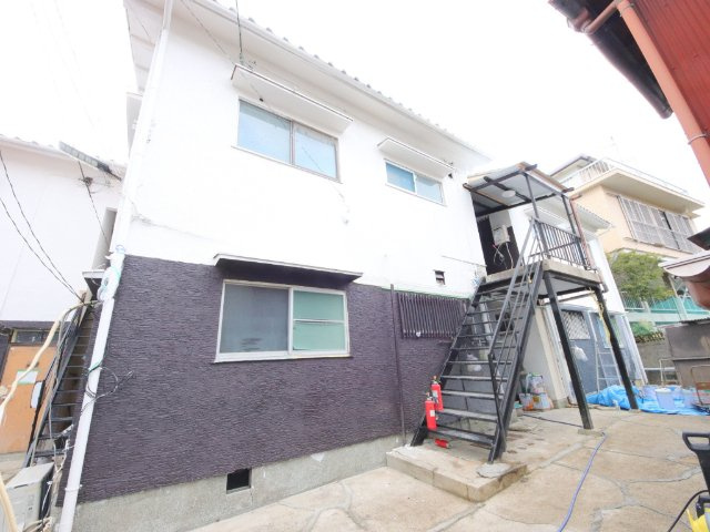 ルチルヴェーラ生駒のエントランス