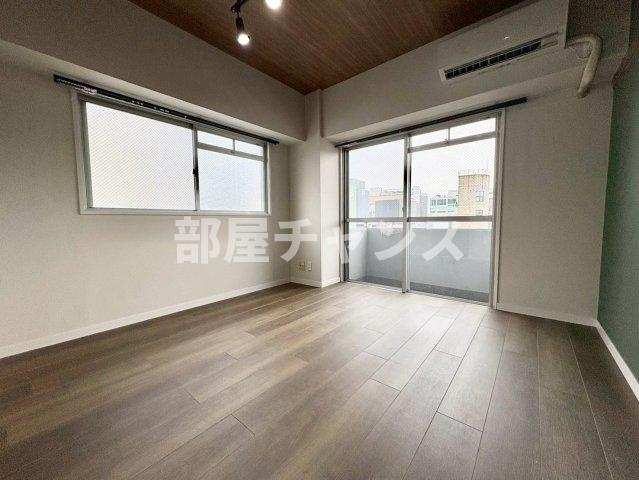 アートピア栄の居間・リビング