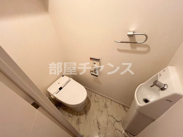 ラ・ヴィ・アン・ローズのトイレ