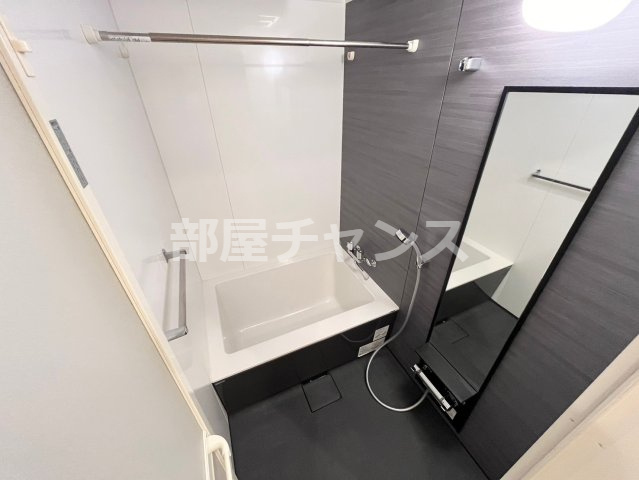 ラ・ヴィ・アン・ローズの浴室