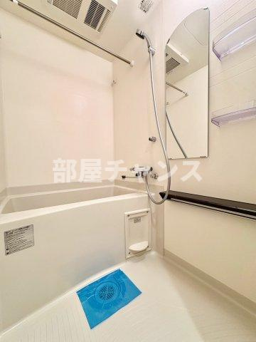 プレサンス ジェネ 新栄町駅前 葵の浴室