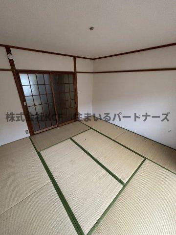 コーポ鹿田の和室|落ち着いた雰囲気の和室付きです