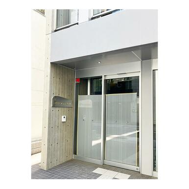 NSTビルディングⅥのエントランス