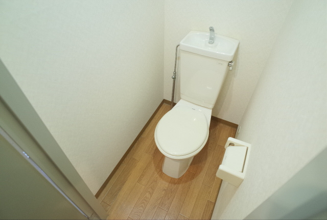 コモドカーサ魚崎のトイレ