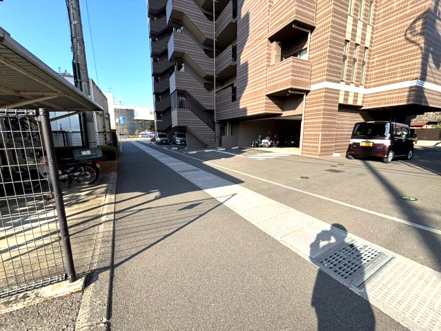 松山市岩崎町２丁目の中古マンションの外観