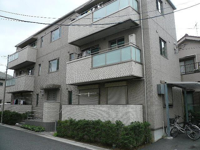 パレルモ アネックスの外観