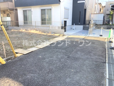 【前面道路含む現地写真】 | 入間市東藤沢4丁目 | 入間市での土地探しはランド・ワンにお任せください。お問い合わせをお待ちしております。