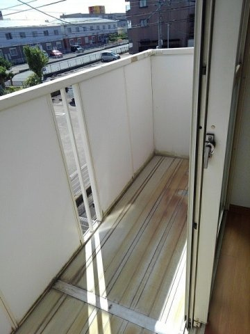 メゾンいかみＡのバルコニー|広々としたバルコニーです