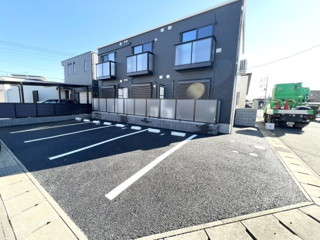 TKハイツもねの里の駐車場