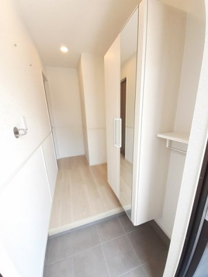 【玄関】 | メゾンド　シャロレー　Ⅰ