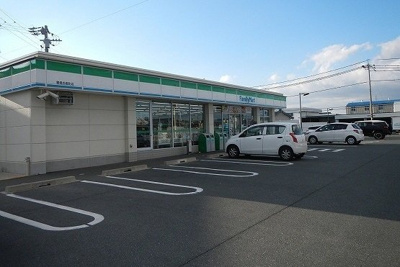 【周辺】 | メゾンド　シャロレー　Ⅰ | ファミリーマートまで550m