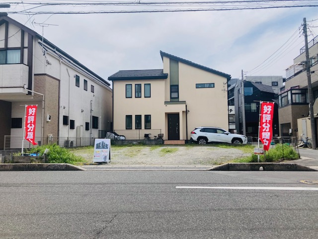 浦安市堀江６丁目　新築戸建ての前面道路含む現地写真|2024年4月撮影