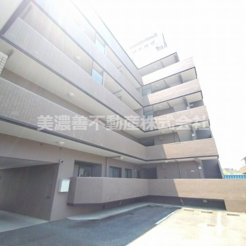 ６０４７１　ライオンズマンション岐阜則武の外観