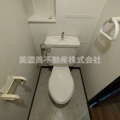 ６０４７１　ライオンズマンション岐阜則武のトイレ