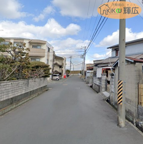 高砂市荒井町小松原1丁目　土地　A号地の前面道路含む現地写真|前面道路は広々としておりますので、お車の運転が苦手な方でも安心ですね。