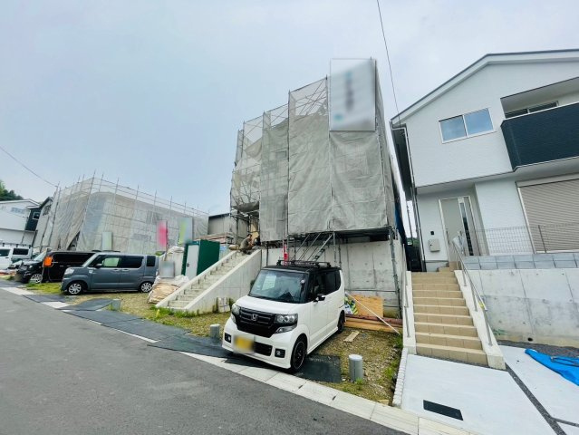 松尾上ノ山町3区画【1号地】|周辺も現在建築中や新しいおうちが多く、入居時期が近くなるので安心♪