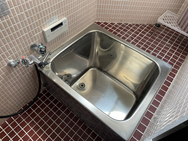 ６３４７３　岐阜市則武西中古戸建ての浴室