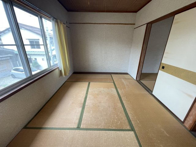 ６３４７３　岐阜市則武西中古戸建ての和室