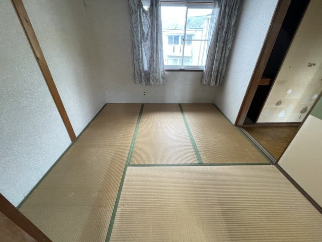 ６３４７３　岐阜市則武西中古戸建ての和室