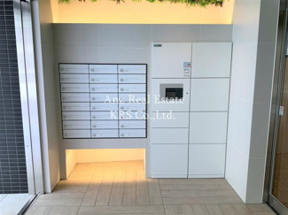 【その他共用部分】 | 大切な荷物の受け取りに便利な宅配ボックス設置！